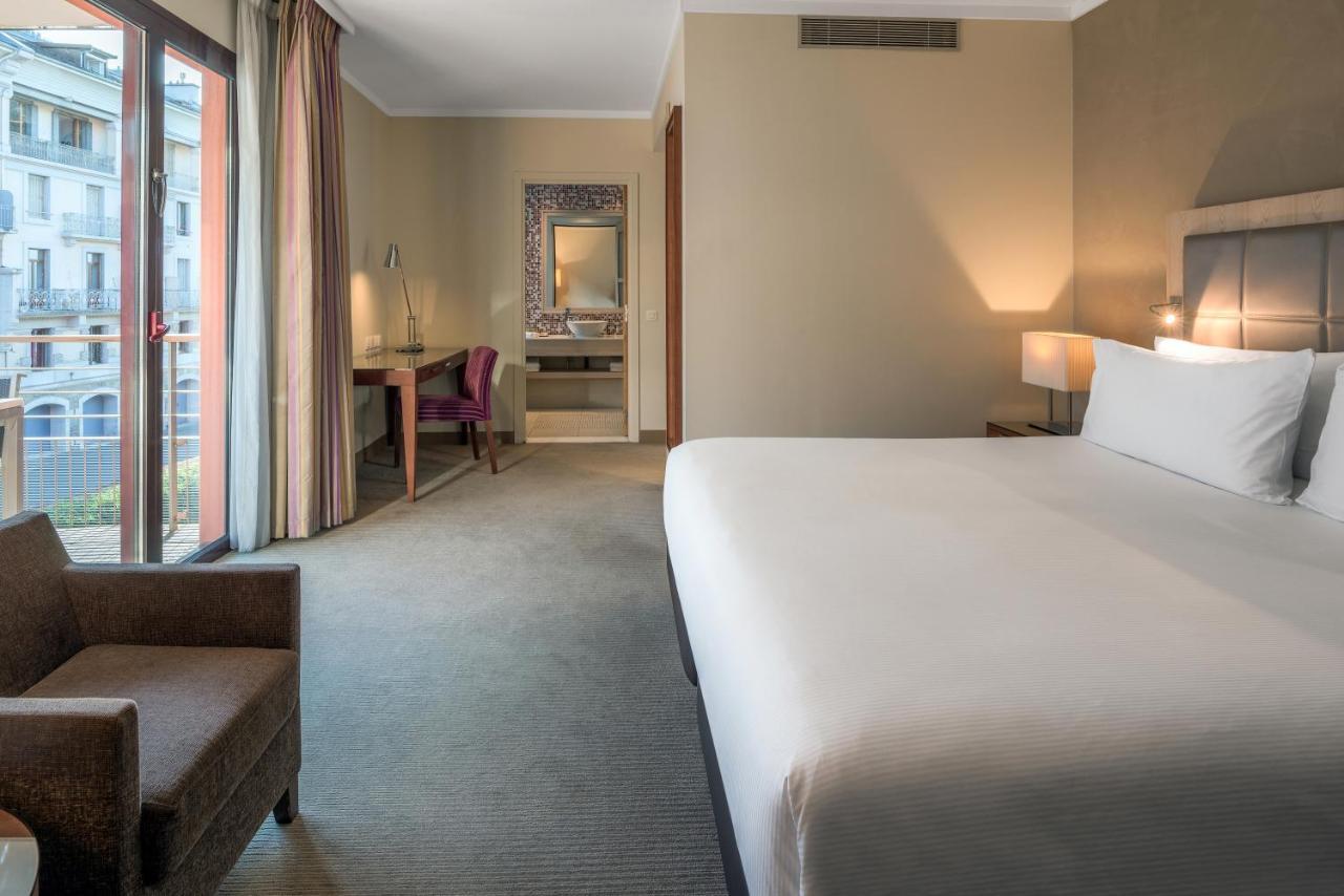 ฮิลตัน เอเวียง เลส์ เบียงส์ Hotel เอวิยงเลบานส์ ภายนอก รูปภาพ